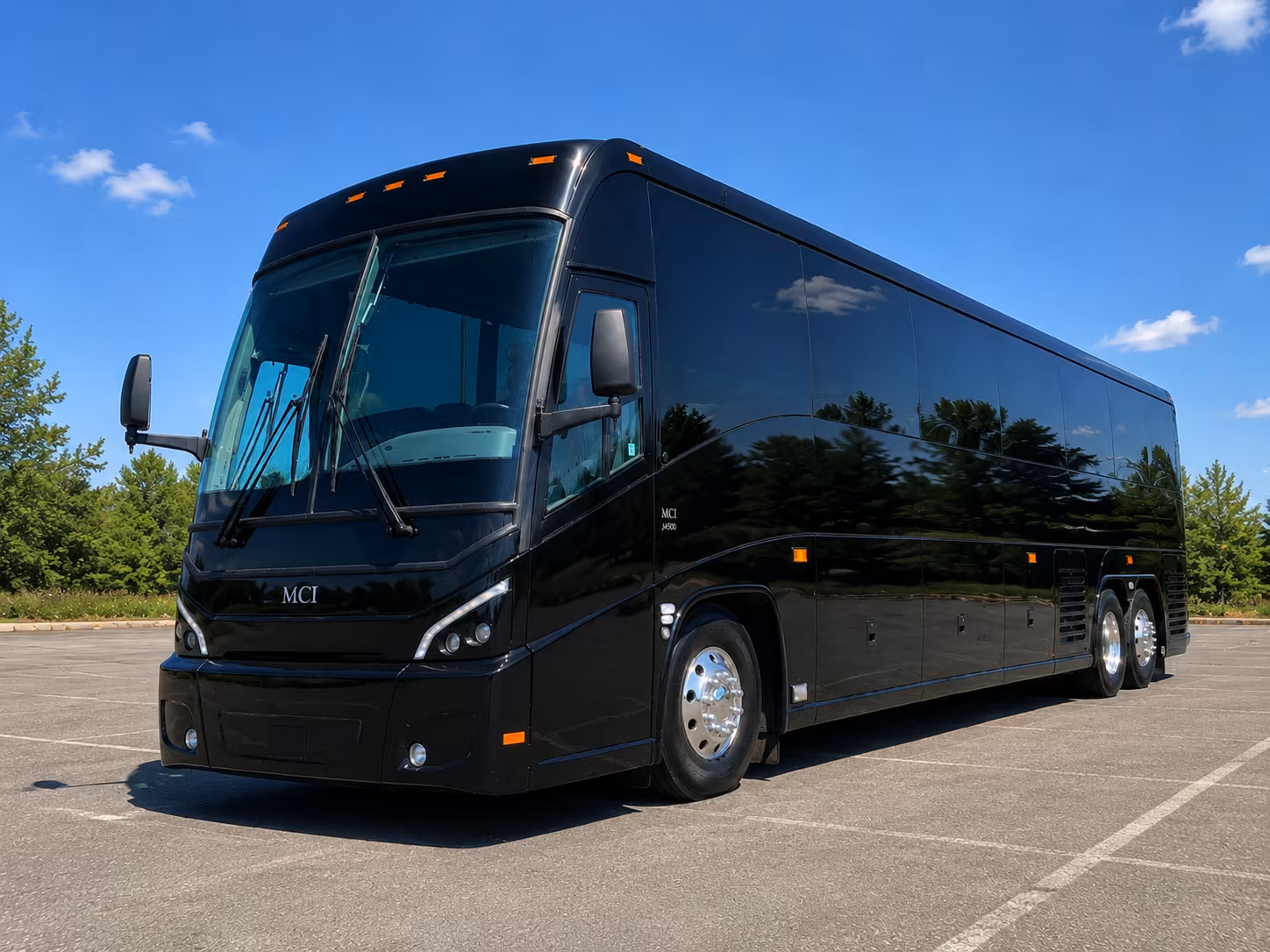bridal party transfers from getting ready suites to plano ceremony venues