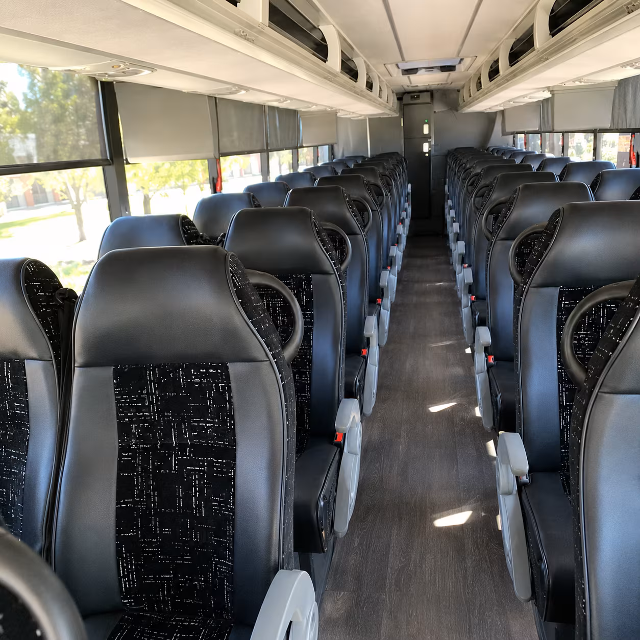 plano charter buses