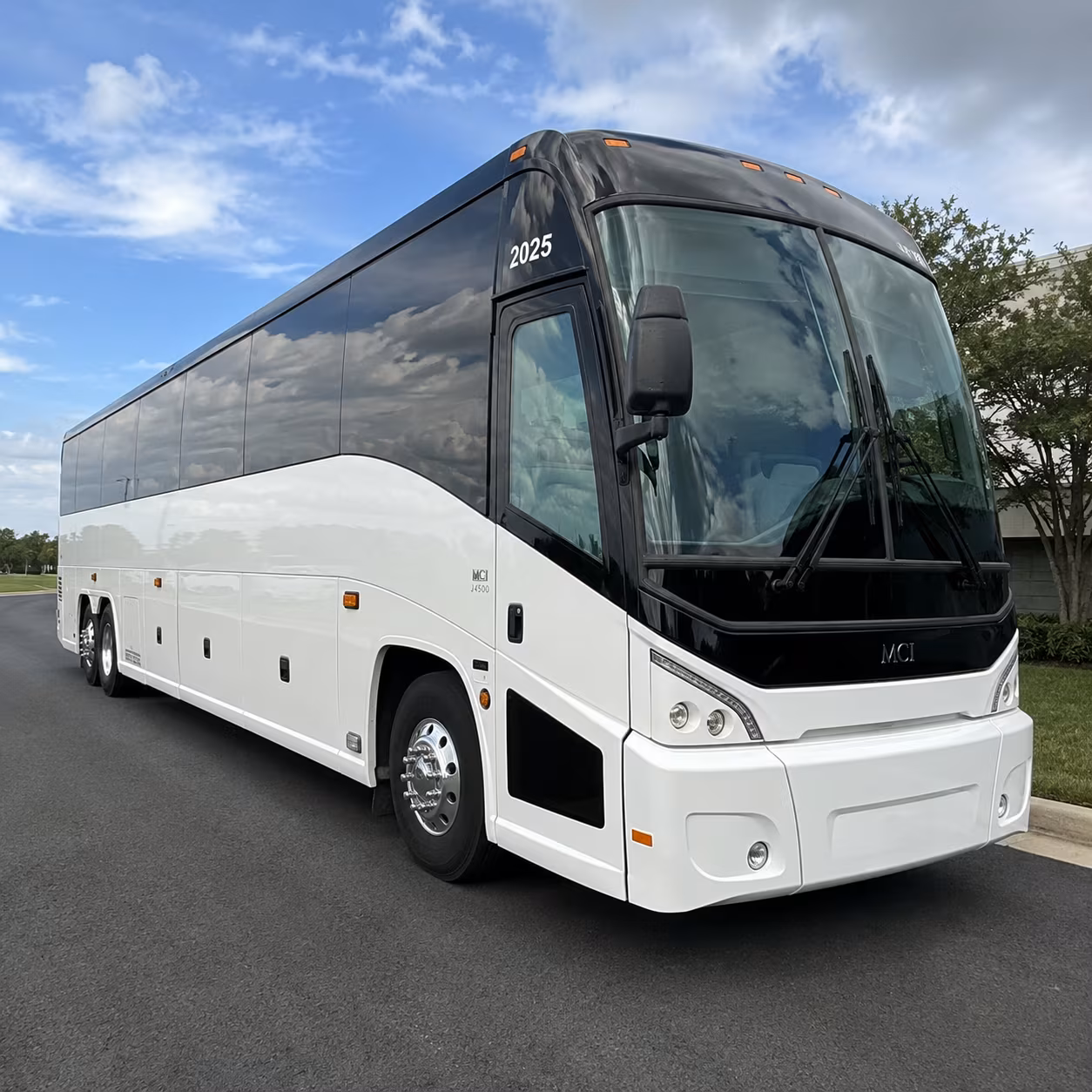 you can count on charterbusservicesplano com for dfw airport transfers and executive shuttles